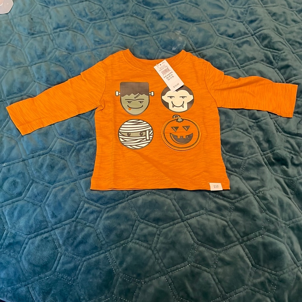 Gap Halloween monster l/s tee 3-6months NWT